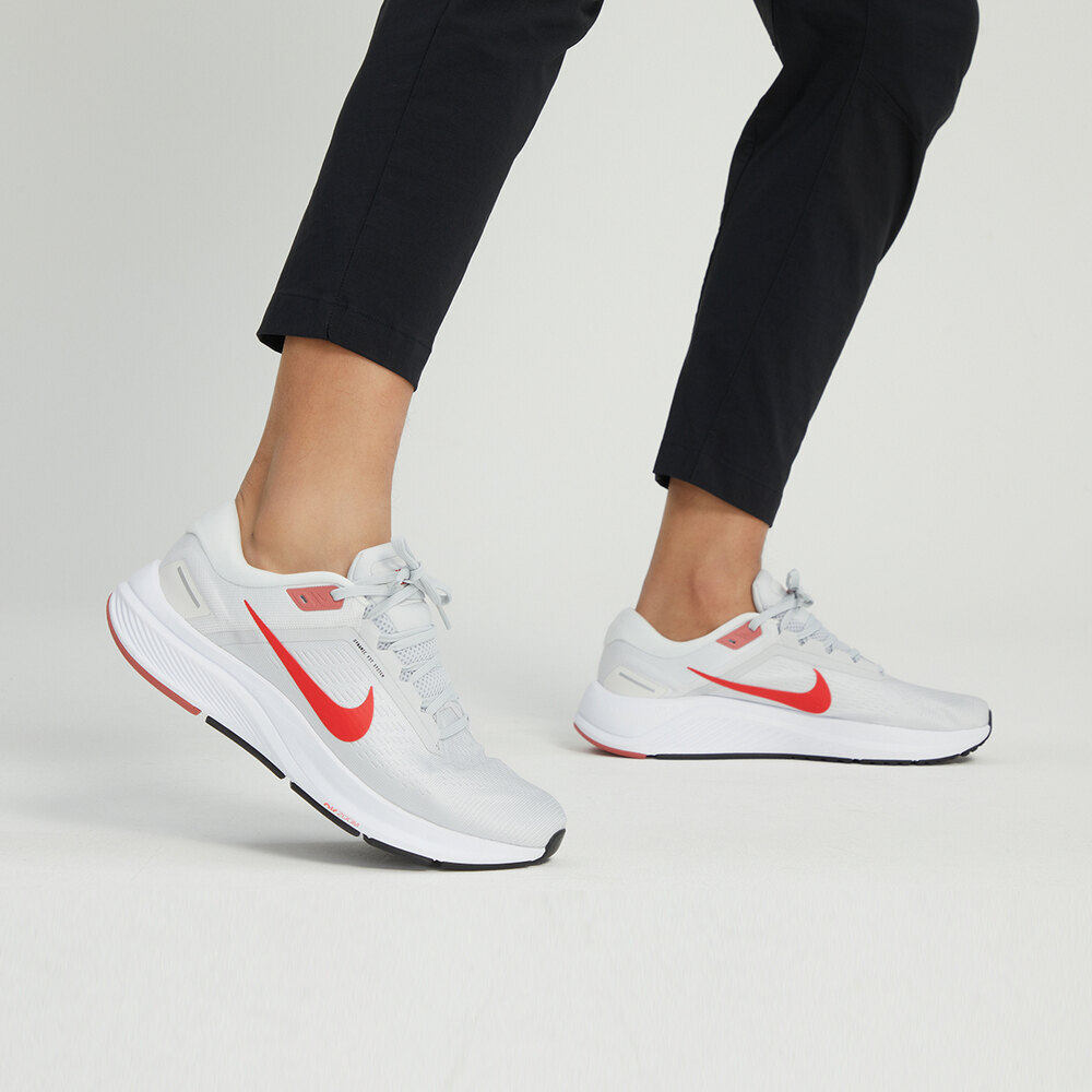 nike 2023年新款男子air zoom跑步鞋 TOPSPORTS跑步鞋