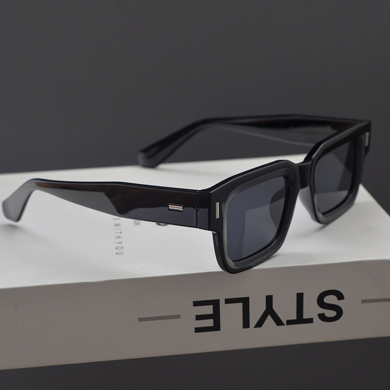 欧美复古时髦方形米钉太阳眼镜男女潮圆脸显瘦嘻哈朋克风街拍墨镜,淘宝优惠券,粉丝福利购,淘宝优惠卷