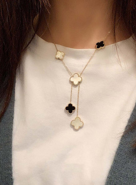 简约轻奢气质多个黑白女四叶草