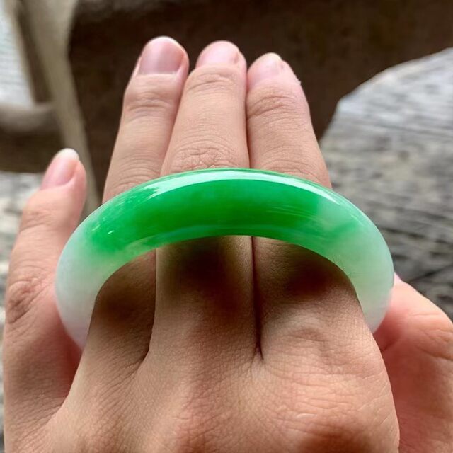 Mandalay treasure hunt natural Burmese jade bracelet round jade bracelet live broadcast room special shooting link