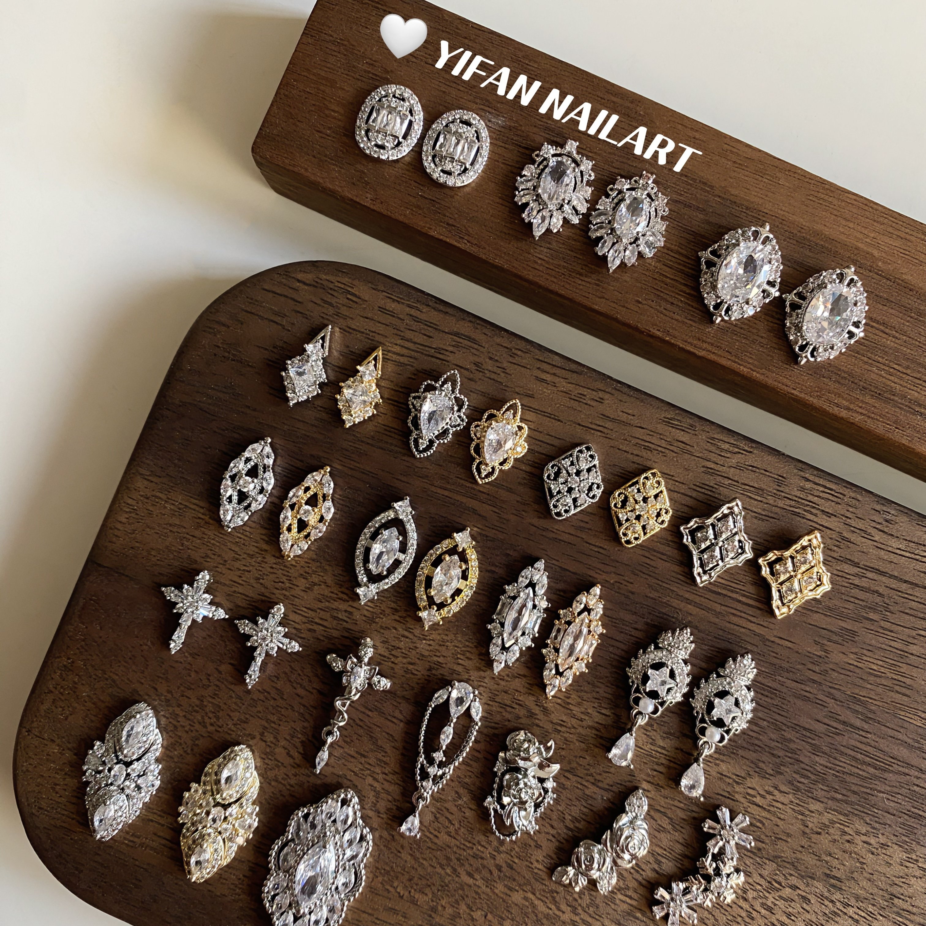 YIFANNAIL复古宫廷 高品满钻布契拉提锆石 富家千金美甲饰品E21,淘宝优惠券,粉丝福利购,淘宝优惠卷