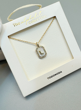 12.10欧美甜美风花朵不规则气质小字母草莓合金手链手镯项链饰品