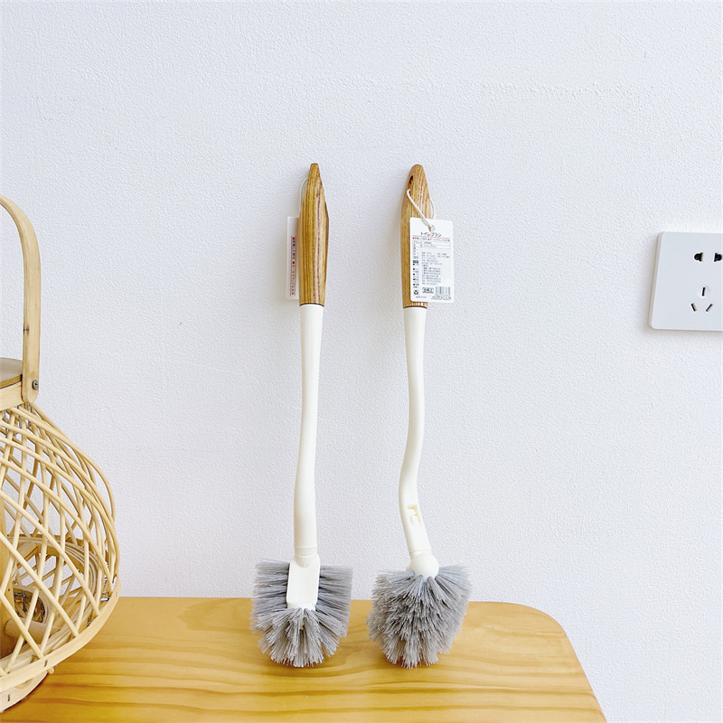 Daily order <a set of toilet brushes> no blind spots