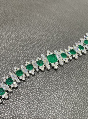 925纯银镶人工祖母绿宝石手链 高档 俏立