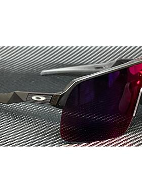 Oakley奥克利OO9463 01磨砂黑中性39 mm太阳眼镜