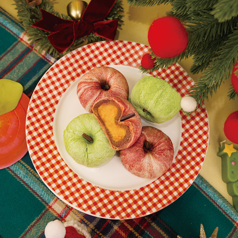 【秒杀】轩妈家圣诞节礼盒苹果酥蛋黄酥65g*4枚圣诞送礼礼盒糕点