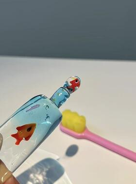 琉璃牙膏小鱼摆件透明仿真玻璃工艺品淄博纯手工纪念品桌面装饰品