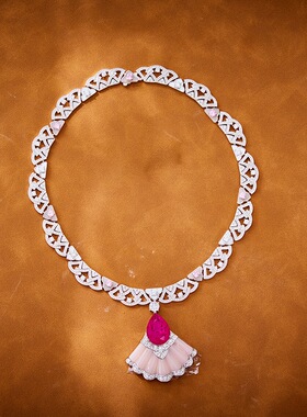 外贸跨境新款粉色扇子项链镀金高级感名媛气质女士扇形奢华晚装链