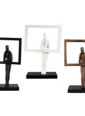 现代简约抽象人物雕塑摆件北欧样板间售楼处客厅书房玄关桌面装饰
