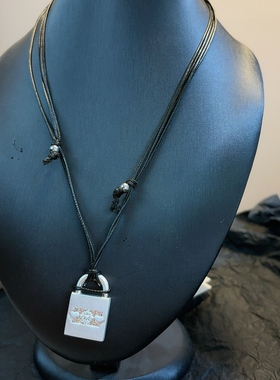 韩版双层项链女小众设计感简约百搭银色锁骨链银方块皮绳吊坠