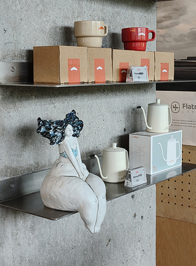 侘寂风中式抽象手作胖女艺术摆件