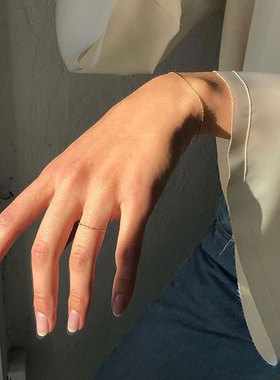 张想想同款戴上炸街的软链条戒指