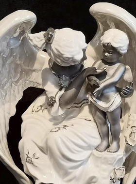 雅致系列西班牙送人朋友温馨摆件