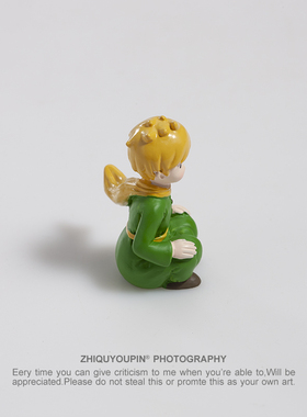 正版小王子坐地上摆件创意小狐狸玩偶生日蛋糕花艺汽车车载装饰品