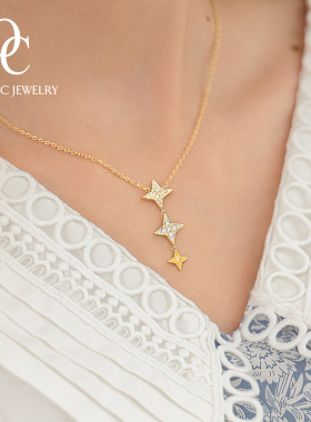 小众设计感幸运四芒星轻奢锁骨链