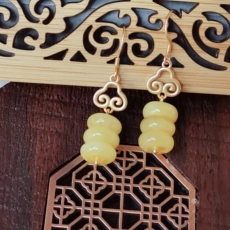 Серьги 天然原矿蜜蜡琥珀耳饰玉石古风耳坠气质显白玲珑耳饰黄色耳环饰品