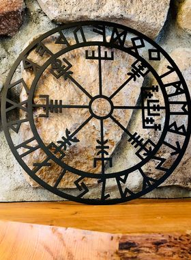 金属维京指南针艺术墙卢恩符号