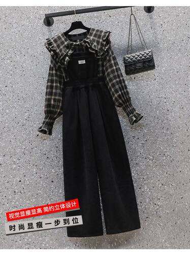 秋季套装女新款大码女装娃娃领格子衬衫时尚减龄显瘦背带裤两件套 - 图2