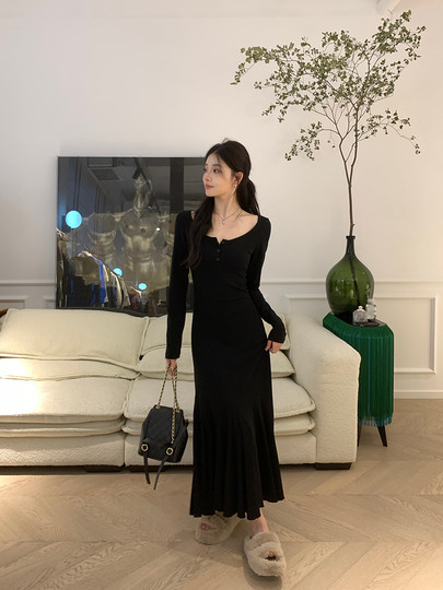 alex stevens 黑色连衣裙女春秋季修身内搭a字鱼尾裙长款打底裙子