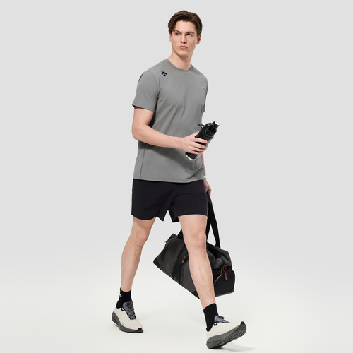 DESCENTE迪桑特TRAINING系列男士D-TOUGH吸湿速干运动T恤夏季新品 - 图0
