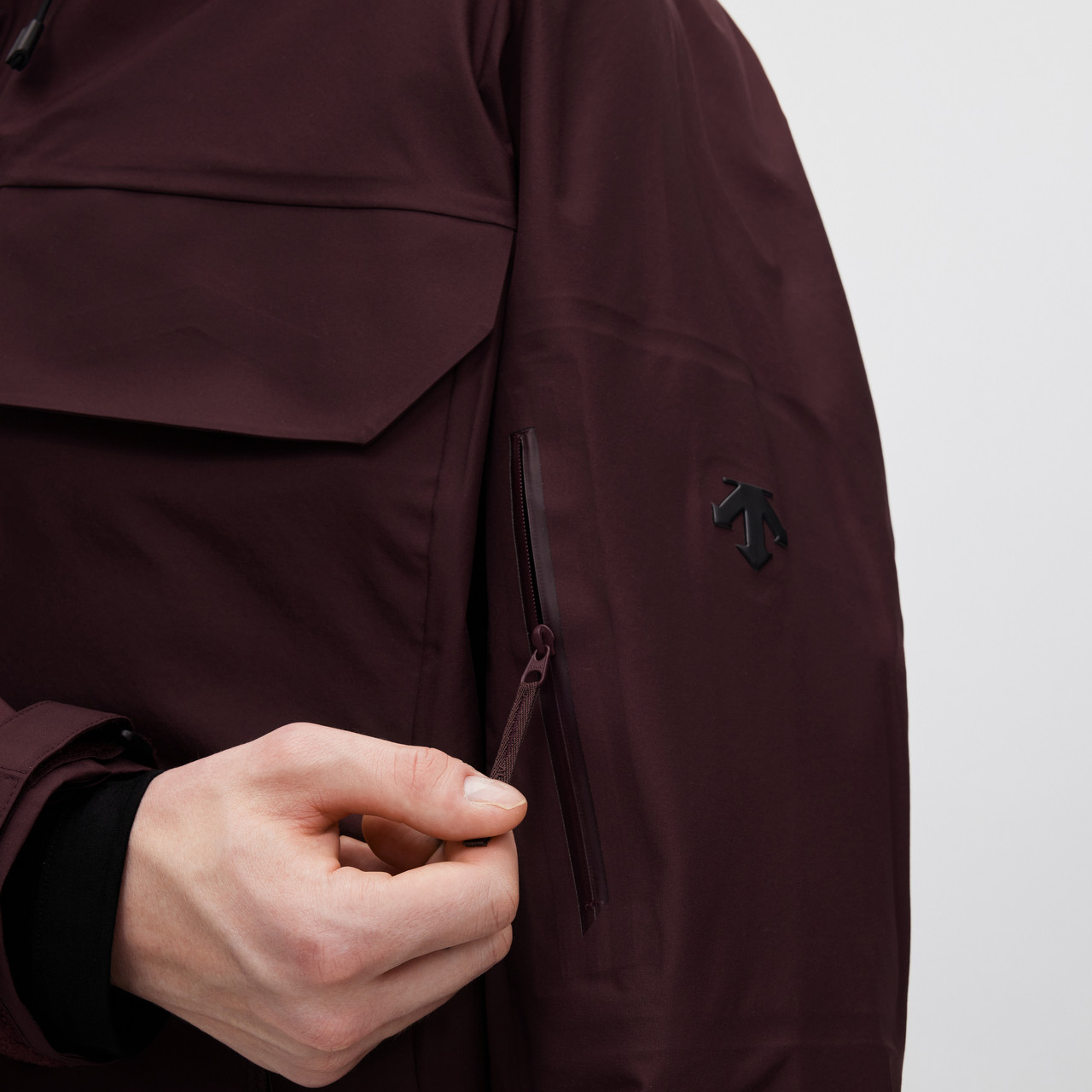 DESCENTE迪桑特ALLTERRAIN 81系列户外徒步男士多口袋外套,淘宝优惠券,粉丝福利购,淘宝优惠卷