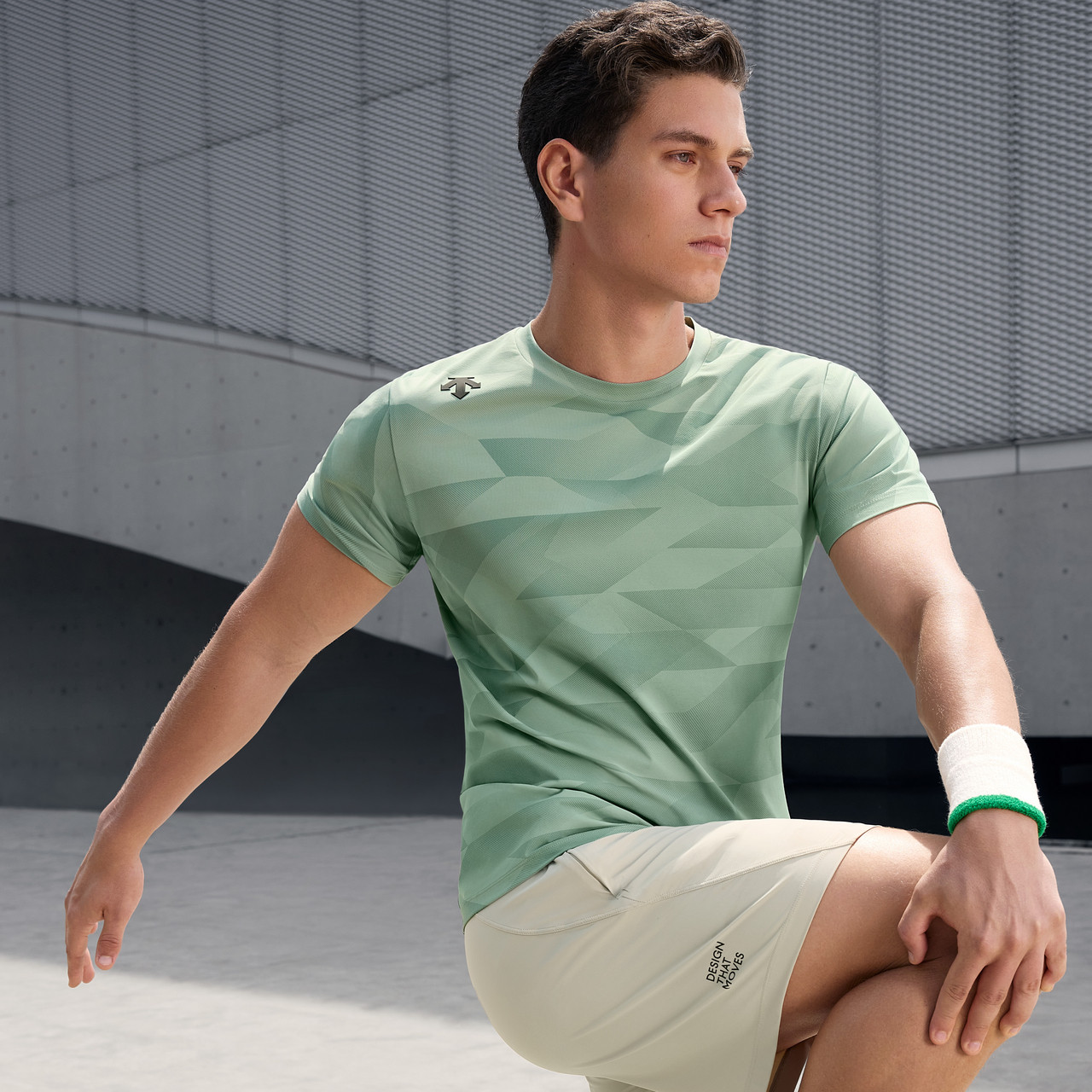 DESCENTE迪桑特TRAINING系列综训男士TOUGH速干短袖针织衫T恤,淘宝优惠券,粉丝福利购,淘宝优惠卷