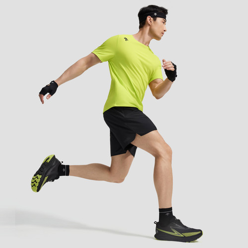 DESCENTE迪桑特RUNNING系列跑步男士吸湿速干F360短袖T恤 - 图0