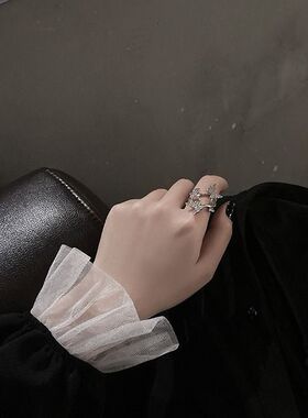 轻奢螺旋宝石法式高级感蝴蝶戒指