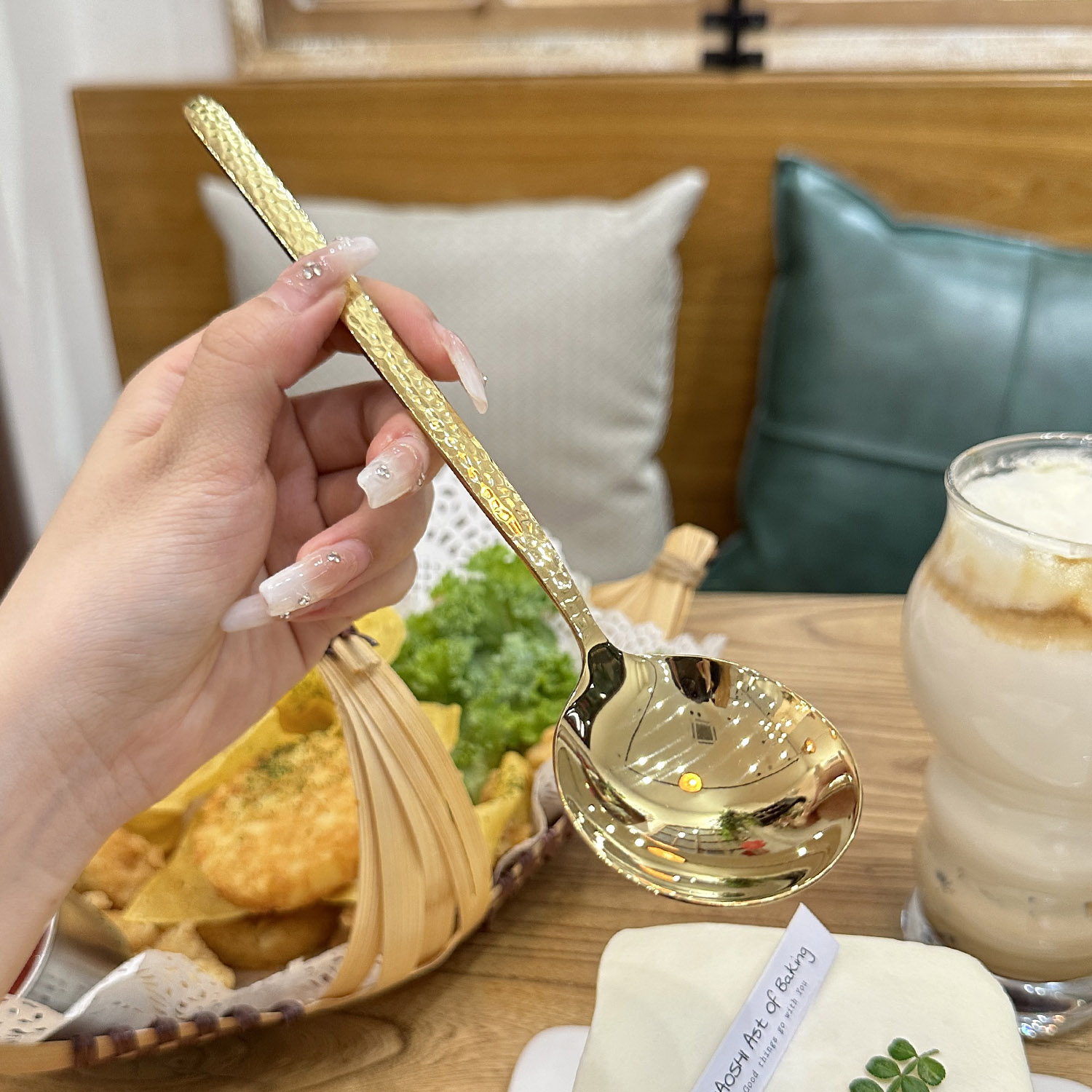 干饭人专用勺子！316品级不锈钢喝汤勺主餐更西餐勺子锤纹大圆头 - 图0