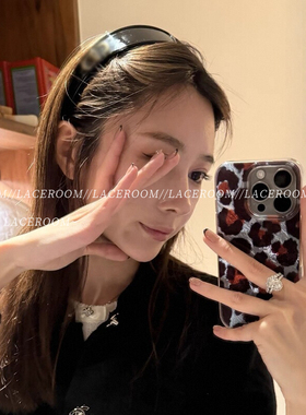 小红书同款眼镜发箍女2025新款墨镜头箍外出百搭高级感压发卡头饰