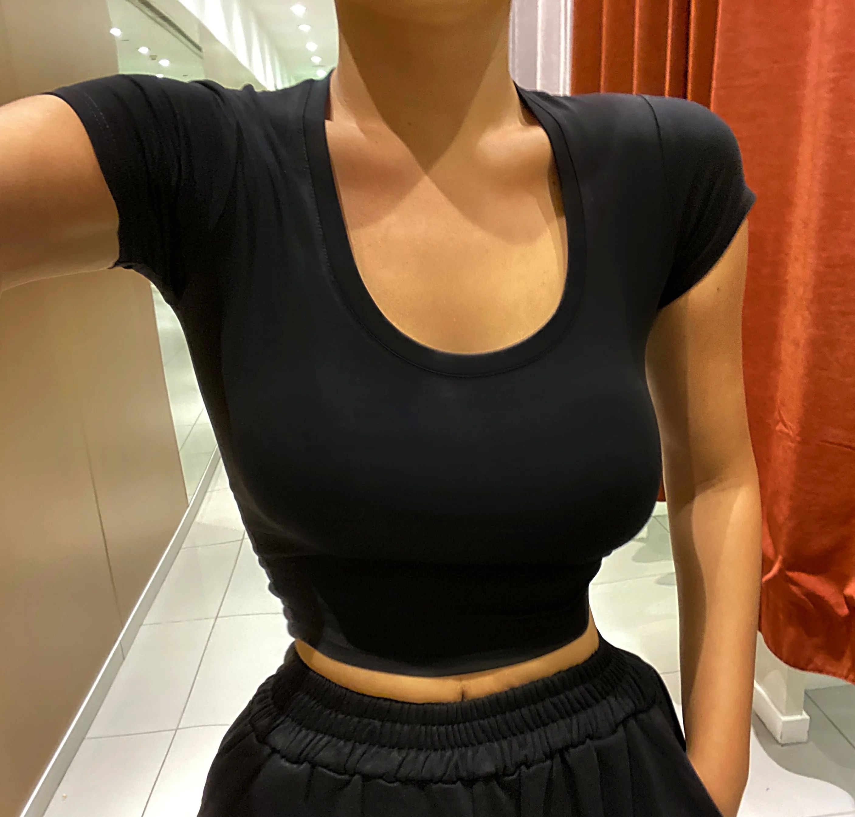 Women Short Sleeve Skinny Kim Styles Replacement Cropped Top - 图2