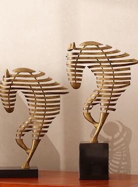 马年金属抽象马摆件马到成功