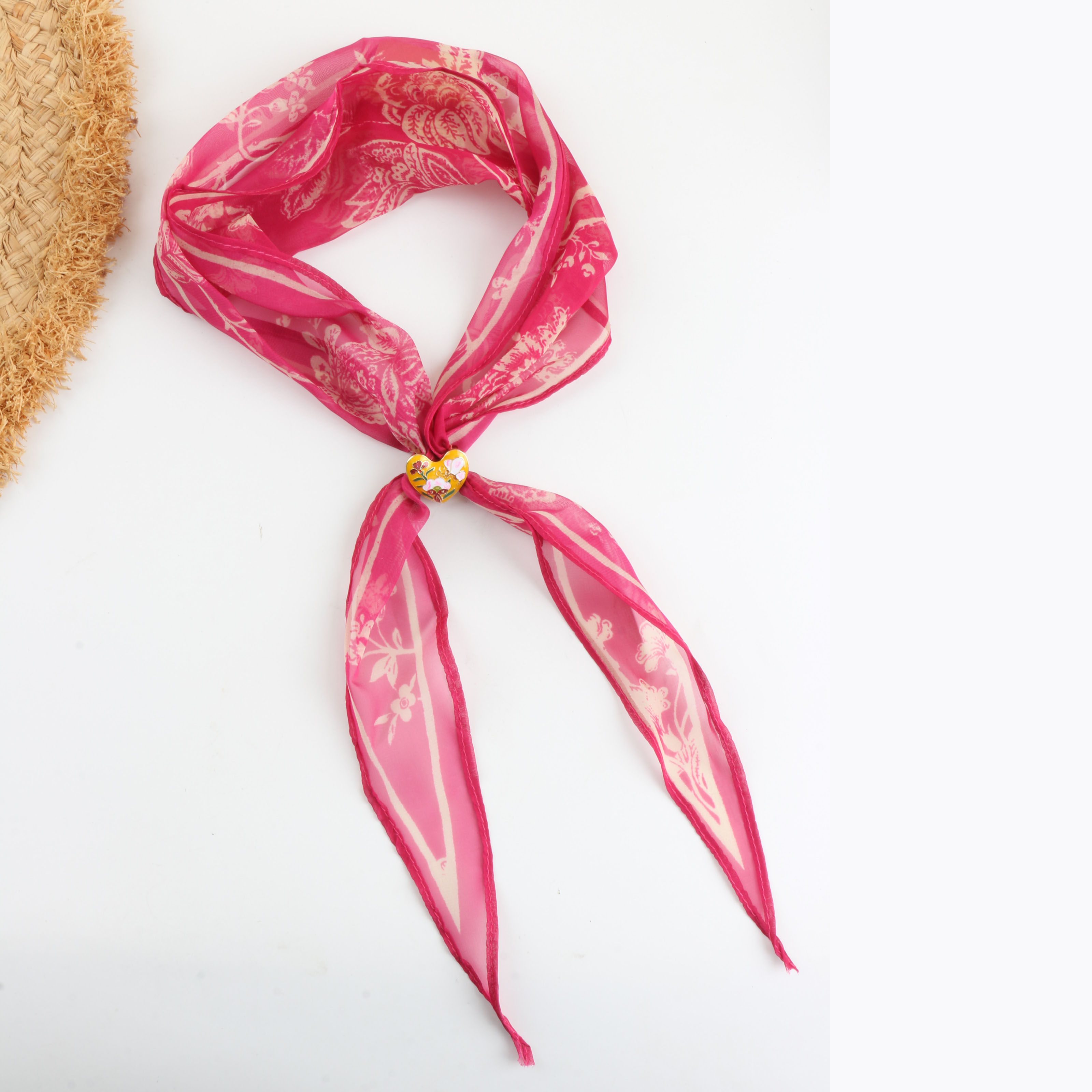 法式轻奢老钱风红色腰果花纹菱形丝巾发带三角围脖领巾心形扣项链