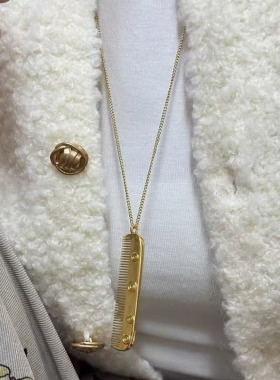 气质金属小版梳子吊坠项链毛衣链