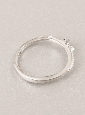 925纯银时尚百搭星星简约戒指女