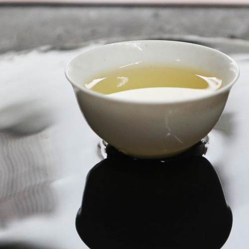 银花香春茶【至清至醇】凤凰单丛茶鸭屎香清香型高山单枞罐装250g - 图2