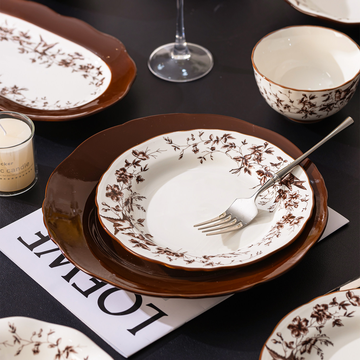 碗碟套装家用2026新款法式碗盘餐具套装高颜值陶瓷碗筷乔迁礼物