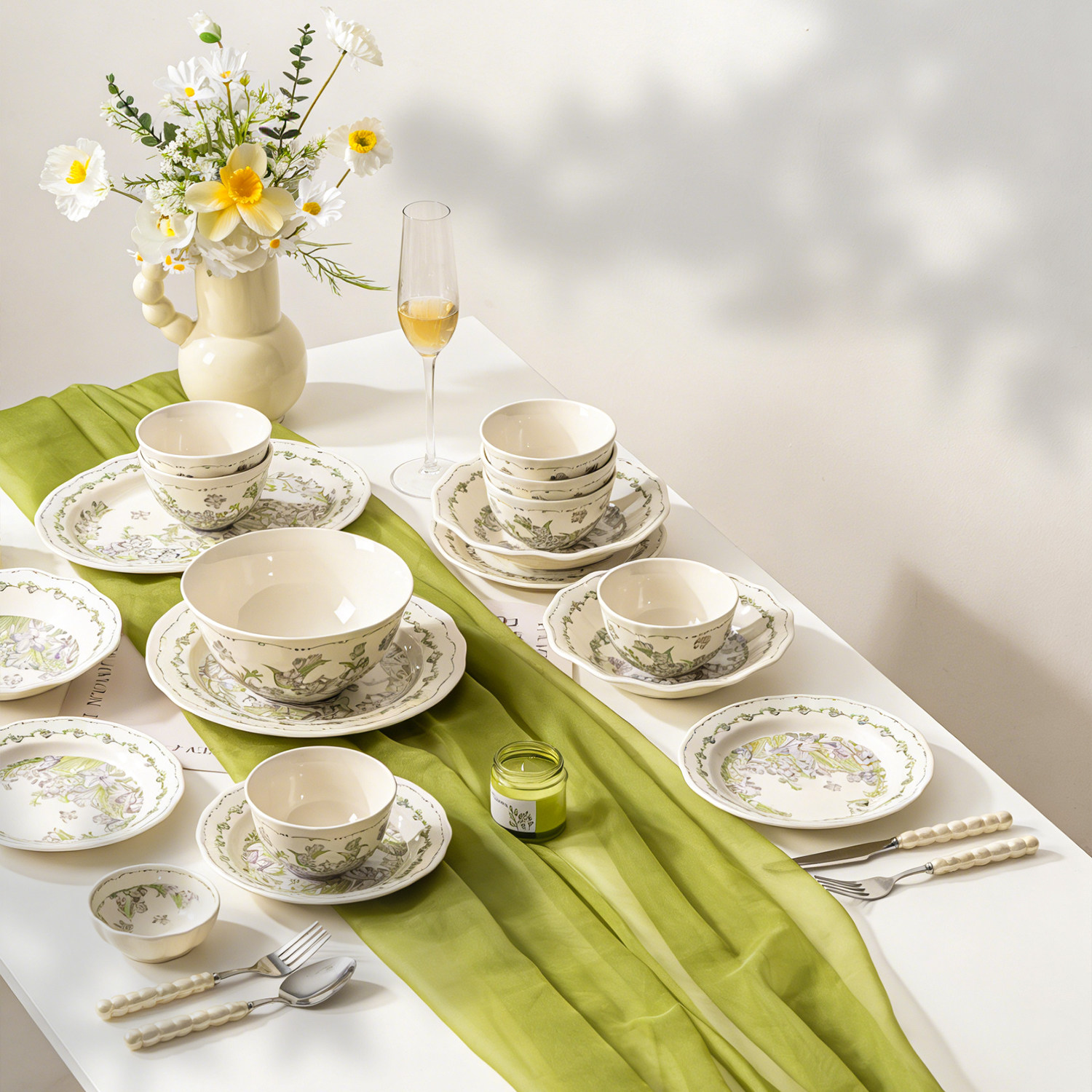 碗家用2026新款高颜值釉下彩碗盘餐具套装法式田园风陶瓷碗碟碗筷