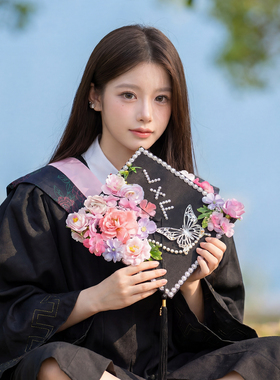 学士帽簪花学士服毕业学士服拍照