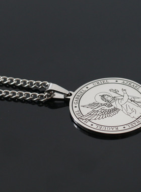 七大天使吊坠宗教项链男士圆形牌天使之翼勋章项链欧美跨境钛钢