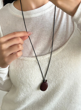 复古简约皮绳酒壶吊坠长款项链