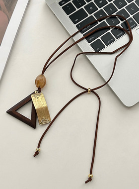 几何木质三角形吊坠毛衣链女款