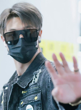 秦霄贤同款黑色一片式连体墨镜男