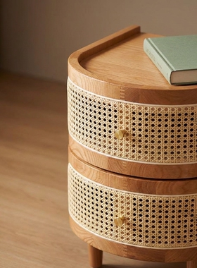 侘寂风竹藤木质床头柜收纳摆件