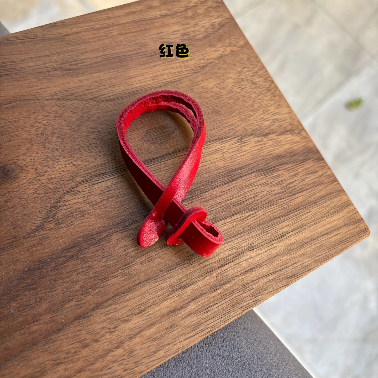 手工制作真皮包包挂件玩偶连接扣纯皮包挂连接绳皮质小配件不摩包,淘宝优惠券,粉丝福利购,淘宝优惠卷