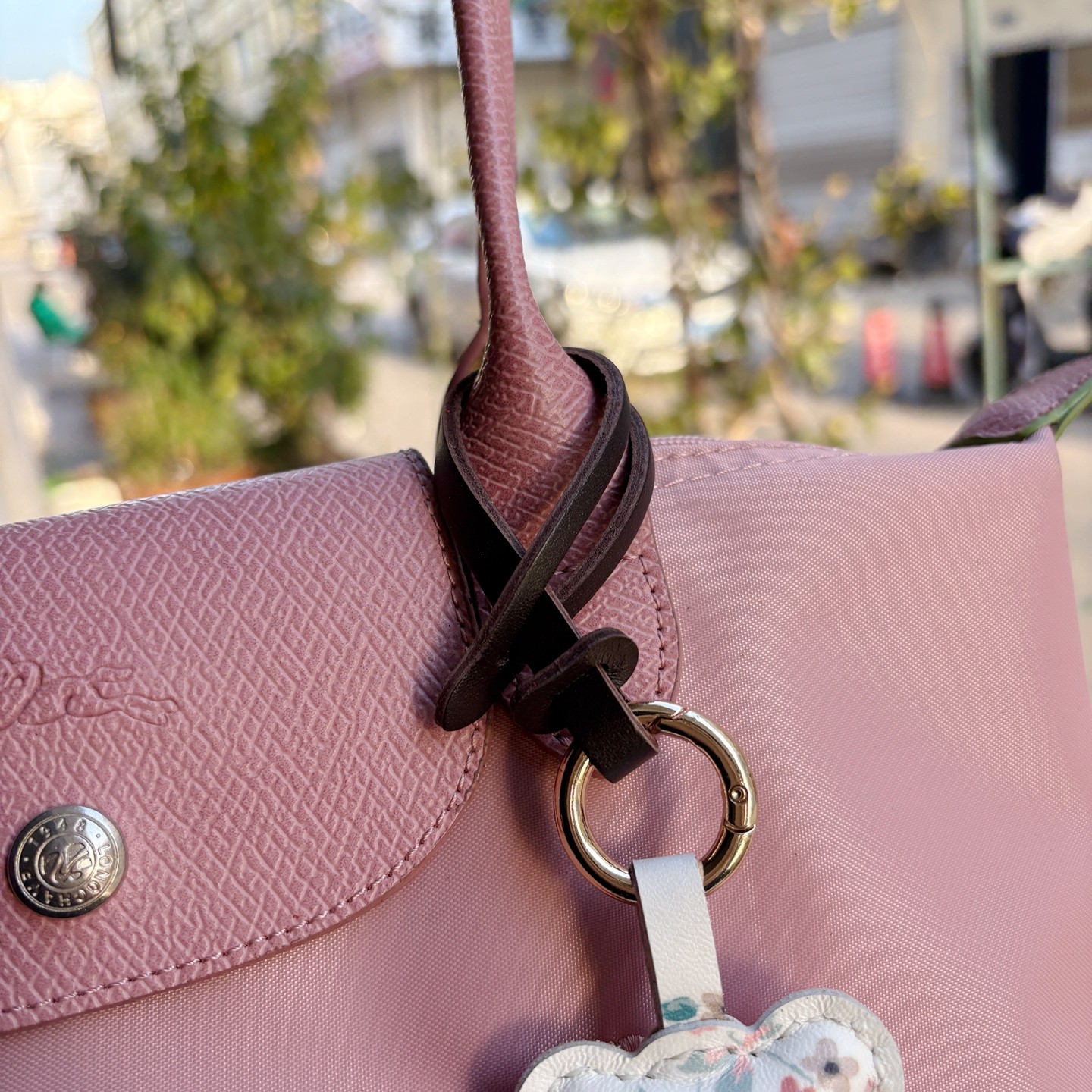 手工制作真皮包包挂件玩偶连接扣纯皮包挂连接绳皮质小配件不摩包,淘宝优惠券,粉丝福利购,淘宝优惠卷