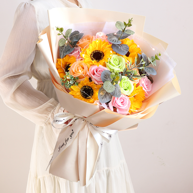 日向葵花束永生花礼物干花毕业花束生日送女友仿真玫瑰拍照成人礼