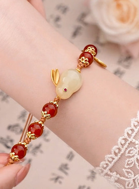 抖音爆款精致小巧福牌兔子手链高级感可调节轻奢气质转运珠手串女