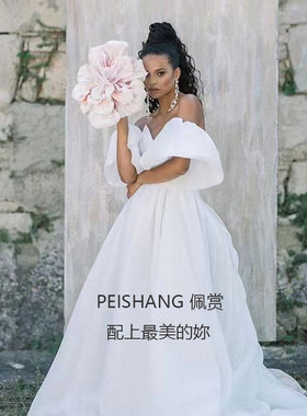 佩赏手套白色灯笼袖臂袖