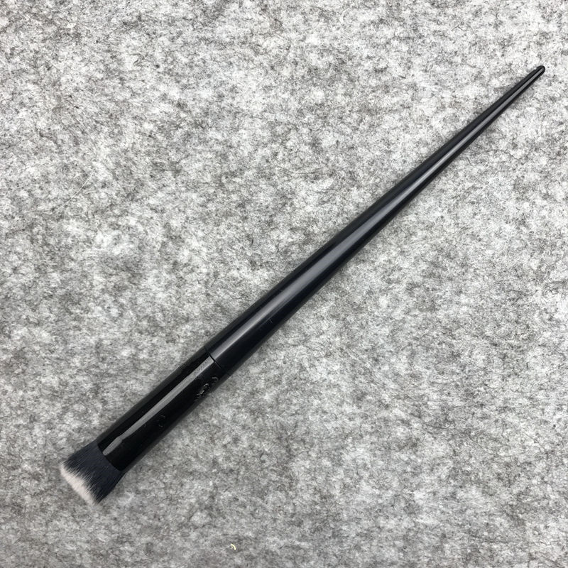 KVD40#黑眼圈痘印遮瑕刷粉底细节刷两面坡形刷化妆刷-图1